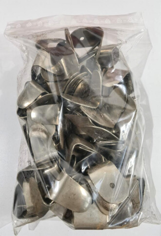 100 Stück Metallstanzteil  aus Eisen Wehrmacht,...