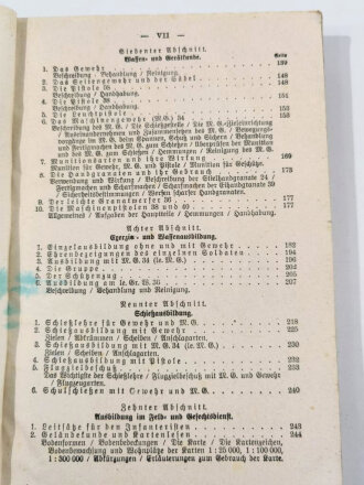 "Der Dienstunterricht im Heere, Ausgabe für den Schützen der Schützenkompanie", Berlin, Jahrgang 1942, 343 Seiten, Verfärbungen vom Einband, das 1. Blatt mit Bildnis A.H. fehlt