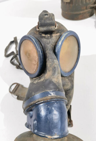 Gasmaske in Dose Wehrmacht. Ungereinigt