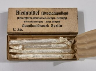 Pack " Riechmittel "( Brechampullen ) Wehrmacht für Sanitätszwecke. NUR FÜR DEKORATIONSZWECKE