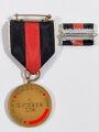 Anschlussmedaille Sudetenland ( 1. Oktober 1938 ) im Verleihungsetui, dieses mit Hersteller " Deschler & Sohn, München " mit Tragenadel und Einzelbandspange, sehr guter Zustand