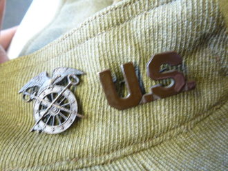 US Army WWI, coat , insignia Original sewn