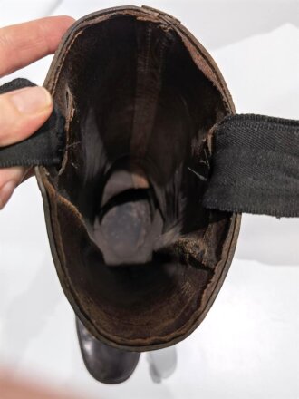 Paar Stiefel für Unteroffiziere der Wehrmacht. Ungewöhnliche Sohlennägel ( Beute ?) Relativ dickes Leder, Sohlenlänge 29cm