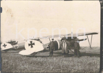 Fliegerei 1.Weltkrieg, 38 Fotos eines Angehörigen der Jagdstaffel 43 des Fliegerbatallions 4, Stationiert in Frankreich Nahe Metz 1917 und 18. Größe der Fotos meist 8,5 x 11 bzw. 9 x 14cm.