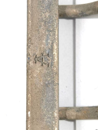 Schließe für ein Zweidornkoppel aus der Zeit des III.Reich, Gesamthöhe 76mm, Zink lackiert