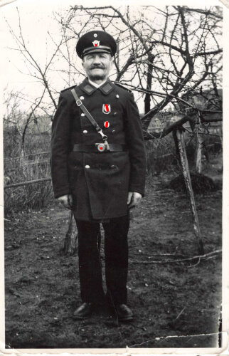 Feuerwehr III.Reich, Foto eines langjährig gedienten 8 x 11cm