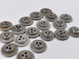 18 Stück Knöpfe aus Aluminium für die Zeltbahn 31 der Wehrmacht,gebrauchte Stücke