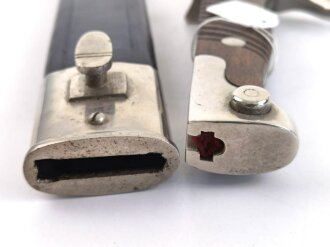 Kaiserreich, Seitengewehr Modell 98/02 mit Sägerücken, Eigentumstück, aufpflanzbar , Hersteller Eickhorn, sehr selten