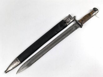 Preussen, Seitengewehr Modell 98/02, Kammerstück mit  Sägerücken, Lederscheide mit Truppenstempel R.P.I.2.185 , Herstellermarke Erfurt