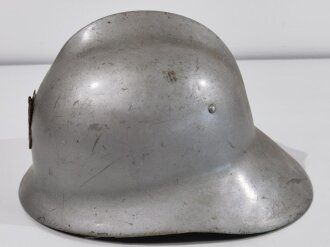 Polen Feuerwehrhelm, ältere Variante aus Kunststoff