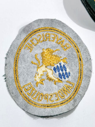 Ärmelabzeichen "Bayerische Landespolizei "  auf grünem Untergrund, sie erhalten 1 ( ein ) ungetragenes Stück