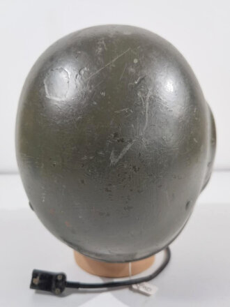 Großbritannien,"Combat Vehicle Crewman’s” Helmet, well used