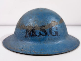 U.S. Modell 17 steel helmet. Original liner and chin strap, most likely used in the 20/30´s reused with new paint