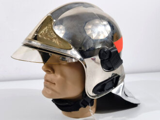 Frankreich, Helm für Feuerwehr aus Kunststoff....