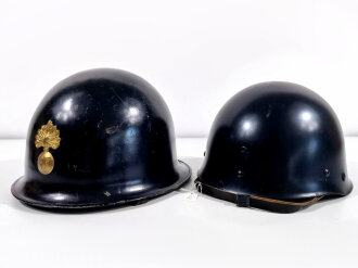 Frankreich, zweiteiliger Stahlhelm für Polizei in gutem Zustand