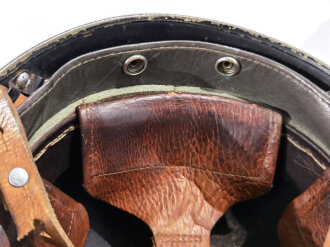 Schweiz, Stahlhelm M48/62. Originallack, getragenes Stück