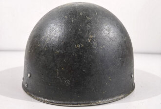 Schweiz, Stahlhelm M48/62. Originallack, getragenes...