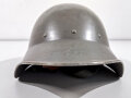 Schweiz, Stahlhelm M18 aus Leichtmetall. Originallack