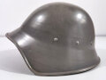 Schweiz, Stahlhelm M18 aus Leichtmetall. Originallack