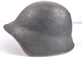 Schweiz, Stahlhelm M18/43 . Originallack