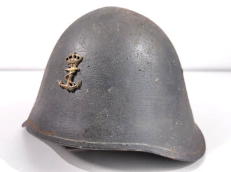 Dänemark, Stahlhelm Modell 23 mit Marineemblem....