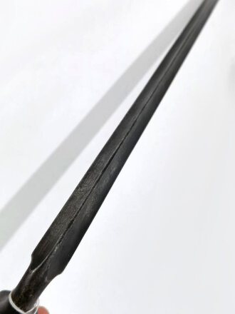 Tüllenbajonett mit Sperring für  Dreyse Zündnadelgewehr Modell 1862  ,Deutschland, dreikantig,Gesamtlänge 57,7 Klingenlänge 50,1