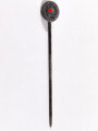 Verwundetenabzeichen in Silber 9mm, Rückseitig mit Hersteller L/18 für " B.H. Mayer´s Hofkunstprägeanstalt, Pforzheim " , Hakenkreuz nur ganz leicht über die Lupe erkennbar