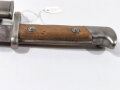 Kaiserreich, Seitengewehr 71/84, vermutlich Eigentumstück, Lederscheide, Herstellermarke VCS, aufpflanzbar. gereinigtes Stück