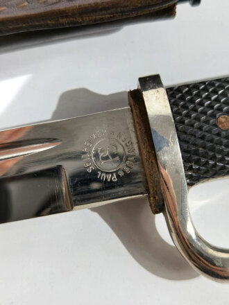 Extra Seitengewehr KS98 Wehrmacht, Eigentumstück, mit braunem Koppelschuh ,Hersteller Paul Seilheimer, Länge 35,7 cm, Scheide Originallack