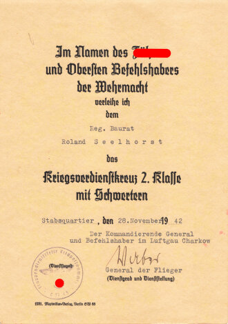 Urkunde zum Kriegsverdienstkreuz 2. Klasse mit Schwertern, Reg. Baurat bei der Luftwaffe,