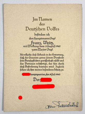 Großformatige Beförderungsurkunde eines Hauptmann zum Major, ausgestellt 19. juli 1940 mit gedruckter Unterschrift von Adolf Hitler und eigenhändiger Unterschrift Generalfeldmarschall Walther von Brauchitsch