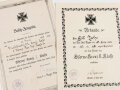 1. Weltkrieg, Urkundenpaar eines Trägers des Eisernen Kreuz 1. uznd 2. Klasse. Jeweils etwa DIN A4 Schmuckblatt
