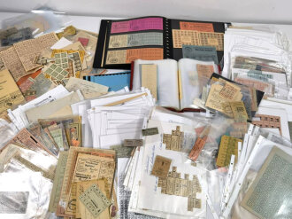 Gewaltige Sammlung Bezugskarten. Vom 1.Weltkrieg bis nach dem 2.Weltkrieg, hunderte, wenn nicht sogar tausende von Karten samt entsprechender Fachliteratur. Fundgrube
