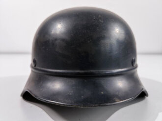 Stahlhelm Luftschutz, Originallack, das Abzeichen sauber...