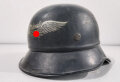 Stahlhelm Luftschutz, ungereinigtes Stück, der Kinnriemen aus Ersatzmaterial