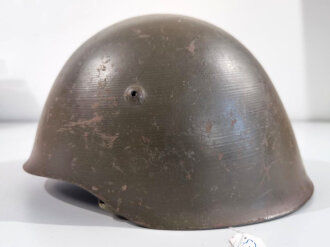 Portugal, Stahlhelm Modell 1940, Fertigung wohl aus den 60/70iger Jahren. Originallack