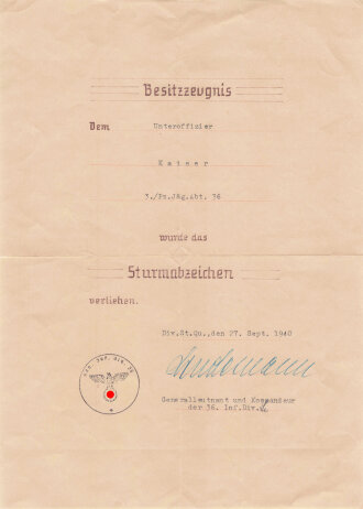 DIN A4 Verleihungsurkunde zum Allgemeinen Sturmabzeichen an einen Unteroffizier des 3./Pz.Jäg.Abt.36,Eigenhändige Unterschrift Generalleutnant der 36. Inf.Div, Lindemann, Georg, Ritterkreuzträger