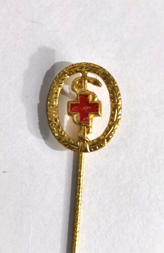 Rotes Kreuz Baden- Württemberg, Leistungsabzeichen Landesverband Badisches Rotes Kreuz in Gold, 17 x 15 mm