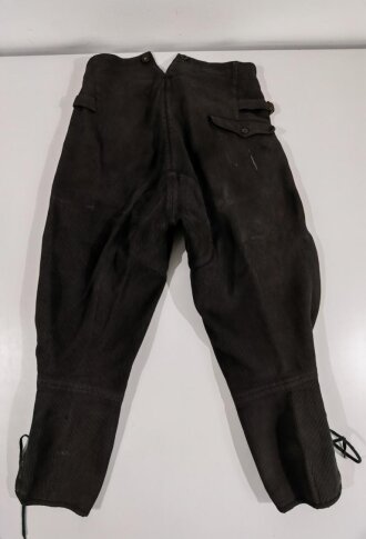 Stiefelhose für Hitlerjugend Führer aus schwarzem Cordstoff. Getragenes Stück in gutem Zustand