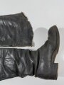 Kaiserreich, Paar "brandenburgische Stiefel mit hochgezogenen Schäften" für Kürassiere. Der Machart entsprechend wohl aus der Zeit um 1910. Ungereinigtes Paar aus weichem Leder. Sohlenlänge 29cm