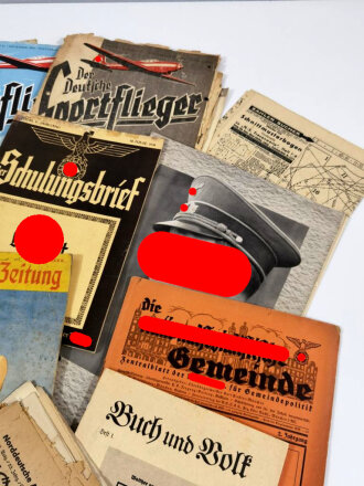 Konvolut Zeitungen aus der Zeit des 2.Weltkrieg, alles mehr oder weniger defekt