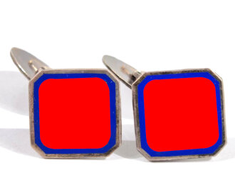 N.S. Sympathie Abzeichen ,Paar Manschettenknöpfe, jeweils silbernes Hakenkreuz in blauer Emaille,14mm,  ungetragen, wohl Restbestand eines Juwelier