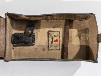 Tasche zum Glühzündapparat 37 der Wehrmacht. Ersatzmaterial, nicht komplett, im Luftschutz verwendet