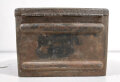 Transportkasten für Zündmittel S-Mine 35 aus Metall. Reste des Originallack, mit den selten erhaltenen Unterteilungen