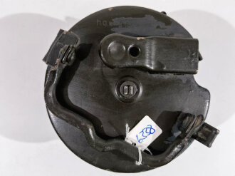 Gurttrommel 34 Wehrmacht , Hersteller hqu43, Originallack ?. Innliegend ein Gurt und Einführstück