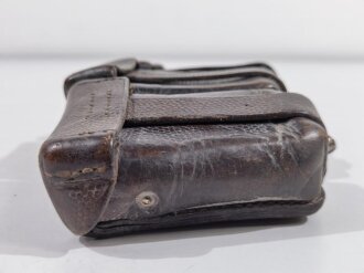 Patronentasche zum K98 Wehrmacht ( für 6 Ladestreifen). Ungeschwärztes Leder , datiert 1935