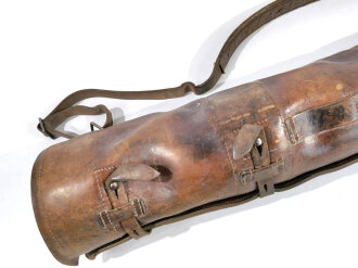 Lederne Tasche für Entfernungsmesser 34 der Wehrmacht. Stärker gebraucht