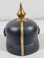 Preußen, Pickelhaube für Mannschaften im Reserve Infanterie Regiment 233.  Zusammengehöriger Helm, in allen teilen Original, der Kinnriemen angerissen