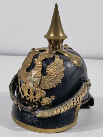 Preußen, Pickelhaube alter Art mit eckigem...