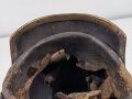 Preußen, Pickelhaube alter Art mit eckigem Vorderschirm und Reserveadler. Wohl zusammengestelltes Stück aus originalen Teilen mit guter Substanz
